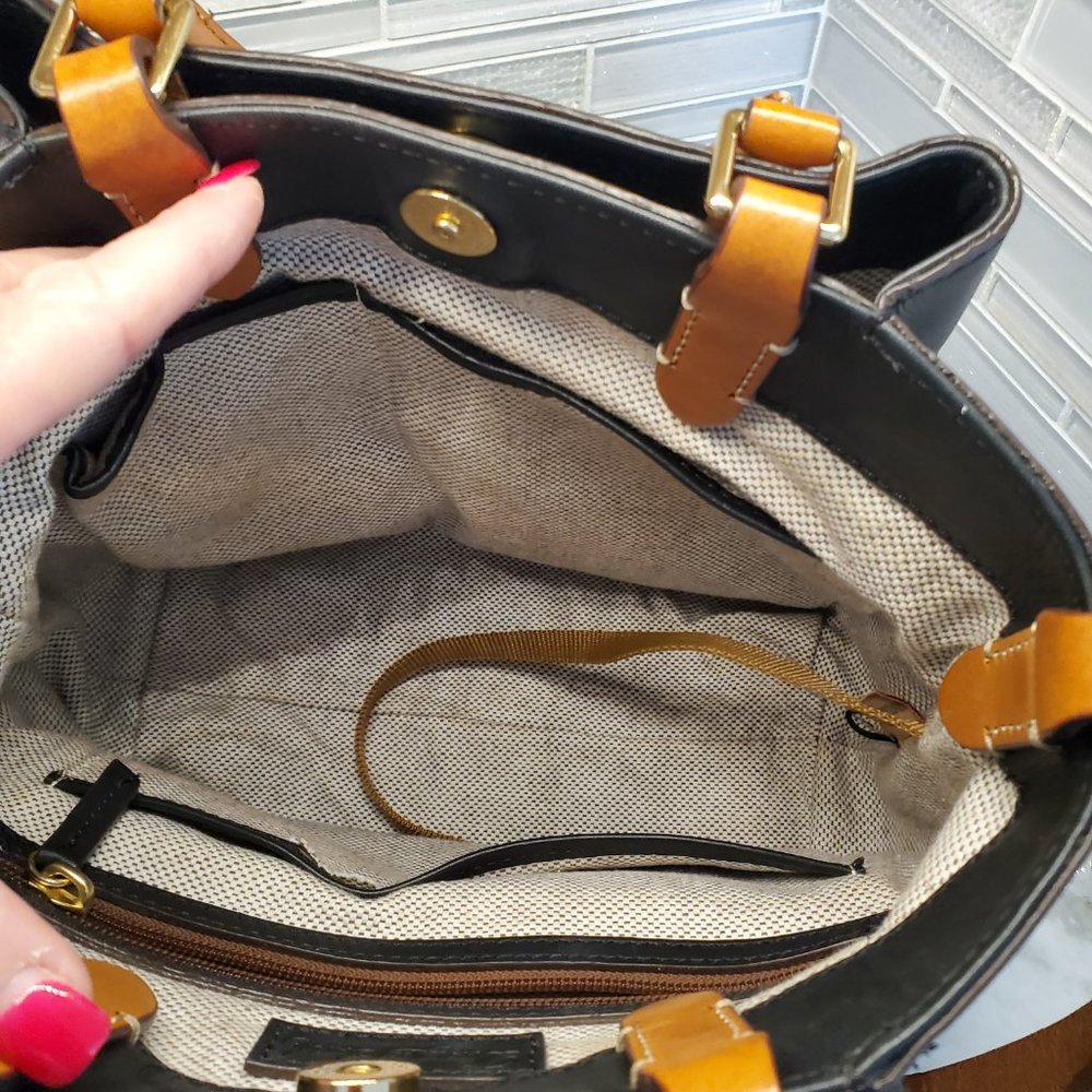 Dooney and Bourke City Barlow Black NWOT Small Perfect Condition - Picture 7 of 10